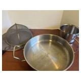 Stainless Steel Pan w/ Handles/Cuisinart 1.5 Quart