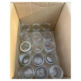 (15) Pint size canning jars