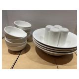 Versailles (8) Finger Bowl (4) Srvg Bowl, S & P