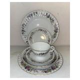 (6) Piece Regency Rose Creative Fine China of