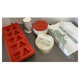 Ice Trays, Thermos, Burger Maker, Salad Crispers