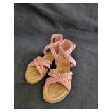 NWOT Girls Blowfish Sandals