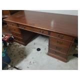 Hooker Desk 65*31*31
