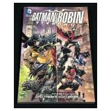 2016 DC COMICS Batman & Robin Eternal Vol 1