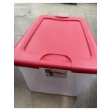 Sterilite Tote 64 Qt