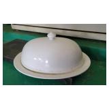 Sur La table serving Dish