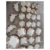 (32)Pcs Franciscan Desert Rose Plates & Cups