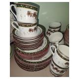 (30pc) Christmas Dishes Set