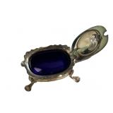 Exquisite Vintage English silver plated lidded pot