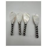 (4) Butter Spreader Pearl Shell