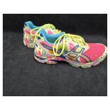 Ladies Asics Running Shoes Sz 9