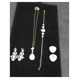 Very Pretty Necklace,Bracelet, Handling Earrings