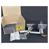 Schlage Keyed Entry LVR Lat/Cen
