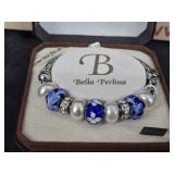 NIB BELLA PERLINA Blue Charm Bracelet One Size