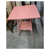 Cute Lightweight Wooden Table w/Spindle Legs