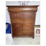 Broyhill Dresser 48x19x62