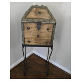 Trunk On Metal Base