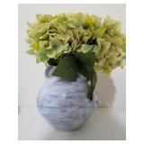 14in vase w flowers