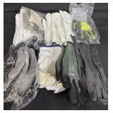 (12) Pairs of Mixed Assorted Gloves