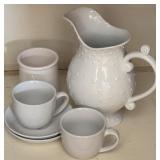 I. Godinger & Co Pitcher, Tea Cups I. Godinger & Co Pitcher, Tea Cups
