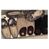 4 Pair of Fuzzy Warm House Shoes 4 Pair of Fuzzy Warm House Shoes