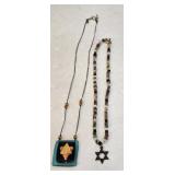 2 Necklaces 2 Necklaces