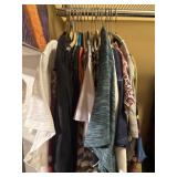 Women�s Casual Shirts Medium- XL Women�s Casual Shirts Medium- XL