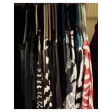 Women�s Assorted Shirts Sizes 2-4 Women�s Assorted Shirts Sizes 2-4