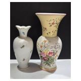 (2) Gorgeous Vases (2) Gorgeous Vases