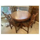 Dining Table with 4 Chairs 39"Diameter 30" Height Dining Table with 4 Chairs 39"Diameter 30" Height