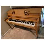 Estey Spinet Piano Estey Spinet Piano