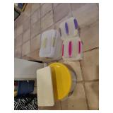Assorted plastic containers with lids of various Assorted plastic containers with lids of various