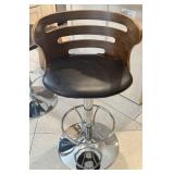 Spinning Bar Stool Spinning Bar Stool