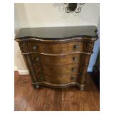 4 Drawer Chest of Drawers w/Marble Top