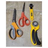 Scissors & Rotary Cutters