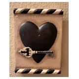 8" x 6" Heavy Heart & Key Wall Decor Ceramic