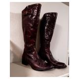 Sz: 7, Brown Leather Riding Boots