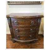 Broyhill End Table w/3 Drawers