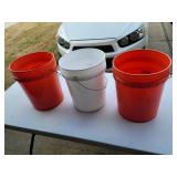 (3) 5 gallon buckets in good shape