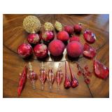 Tote w/Gorgeous Glass Ornaments