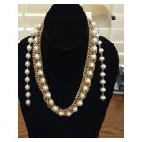 Faux Peral Necklace & Bracelet