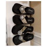 Sz: 6.5, (2) Pairs Of Yellow Box Womenï¿½s Flip Flop
