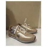Michael Kors Womenï¿½s Shoes 7/2