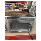 Panasonic NE-12521 Commercial Microwave Oven