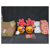 (3) Stranger Things Animated Demogorgon Pumkins,