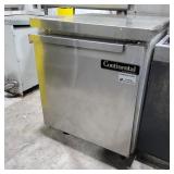 Continental condiment cooler 27.5x30x35.5 model