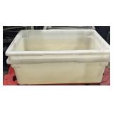 2 Food Totes 25" x 18"x 9"  With Lids