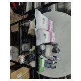 Miscellaneous lot of various items for
