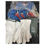 (12) Pairs of Mixed Assorted Gloves