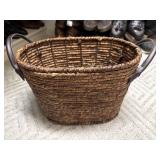 Brown Basket With Handles 8ï¿½x8ï¿½